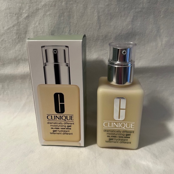 🌟NIB🌟 CLINIQUE Dramatically Different Moisturizing Gel 4.2oz for N/Oily Skin - Picture 7 of 11